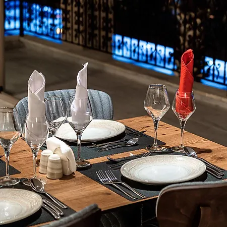 Sun Heaven Family & Готель Аланія